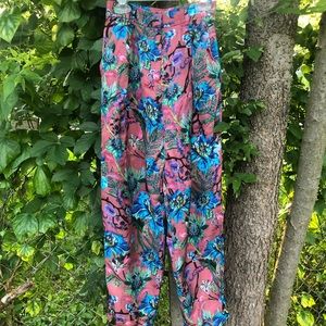 Flower print trousers